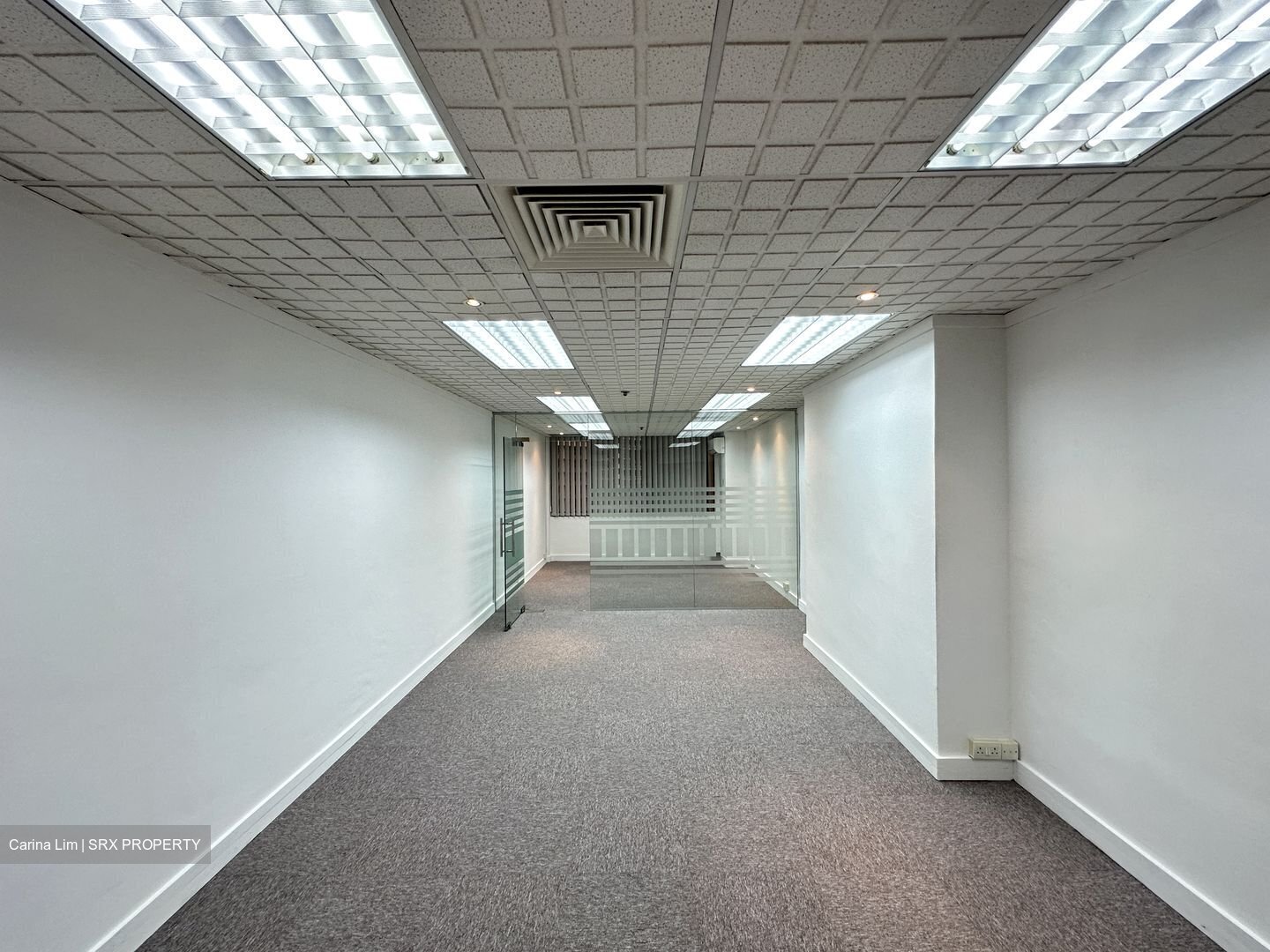 International Plaza (D2), Office #456917451
